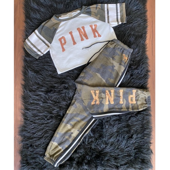 PINK camo lounge set